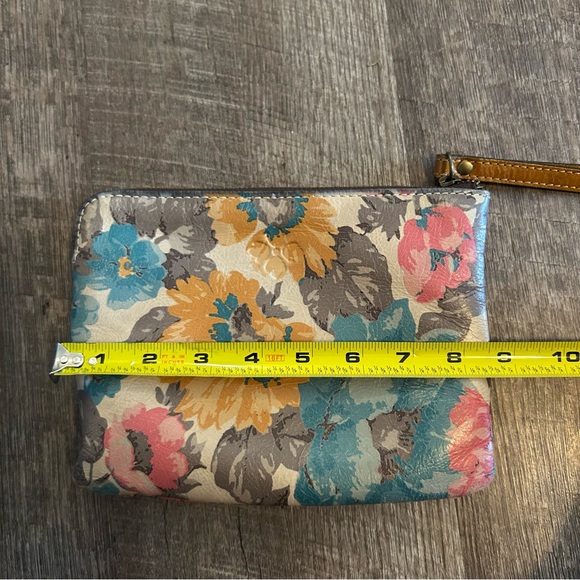 Patricia Nash Floral Wristlet Clutch - Picture 3 of 7